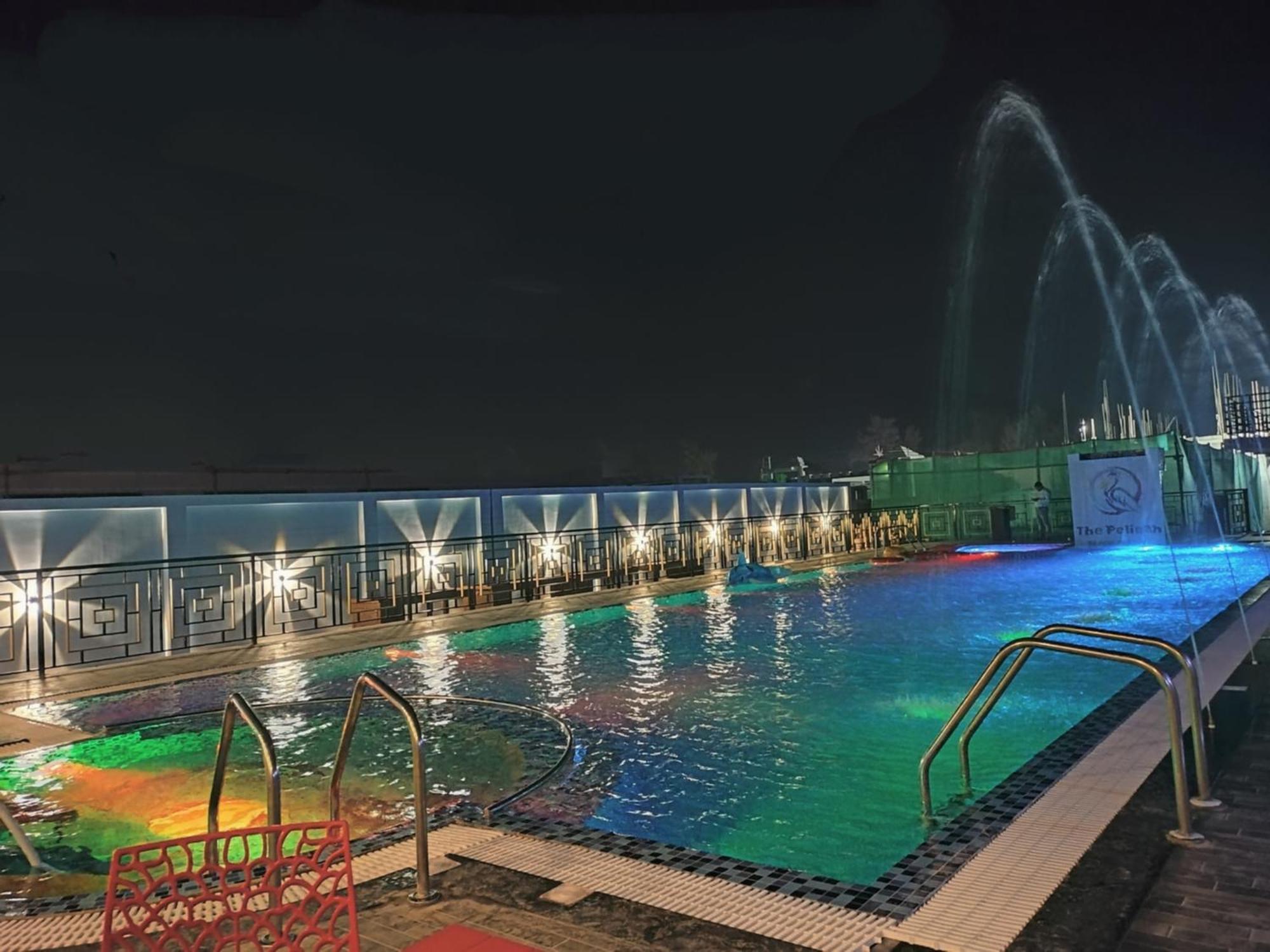 The Pelican Beach Resort Мандармані Екстер'єр фото